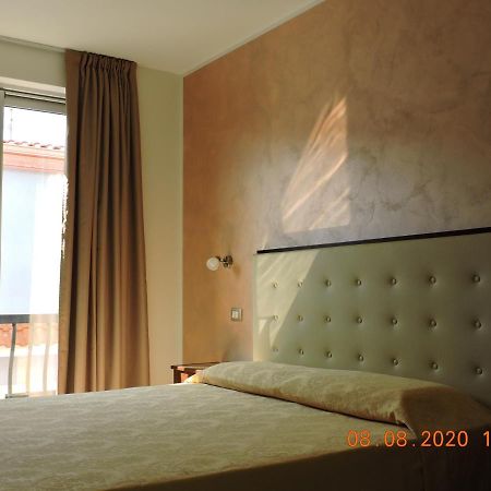 B&B Aquila Reale Portopalo Di Capo Passero Bagian luar foto