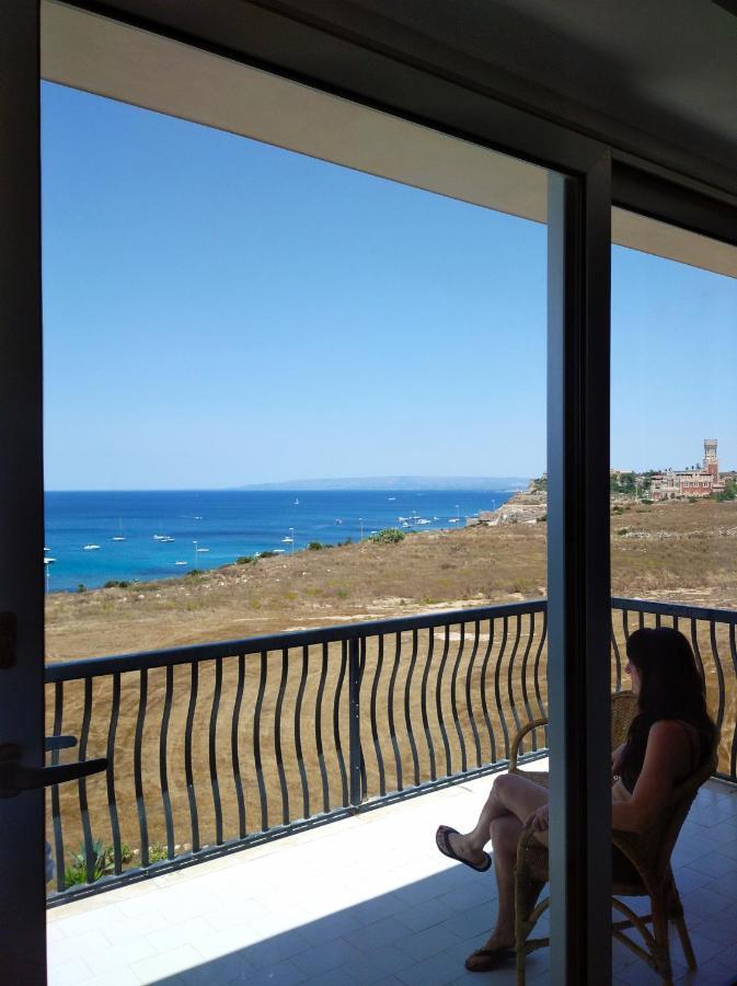 B&B Aquila Reale Portopalo Di Capo Passero Bagian luar foto