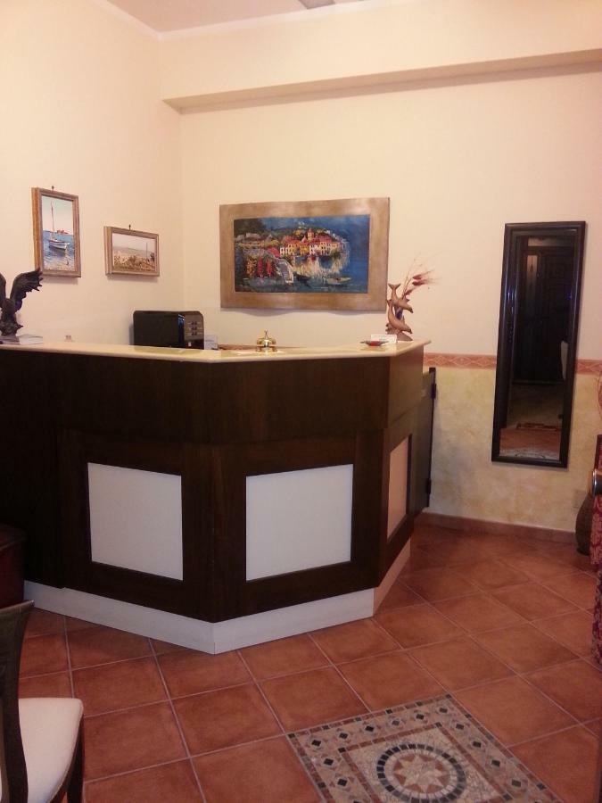 B&B Aquila Reale Portopalo Di Capo Passero Bagian luar foto