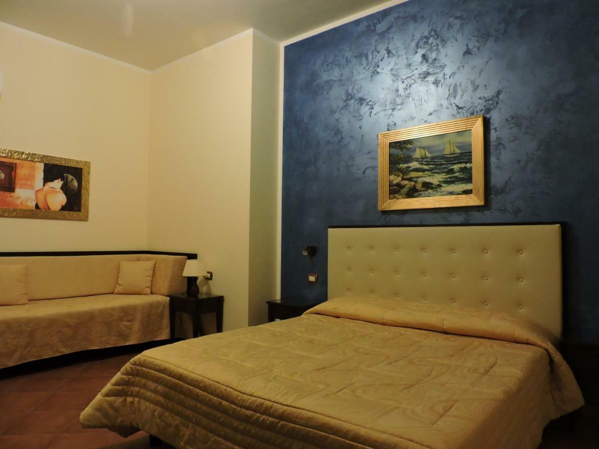B&B Aquila Reale Portopalo Di Capo Passero Bagian luar foto