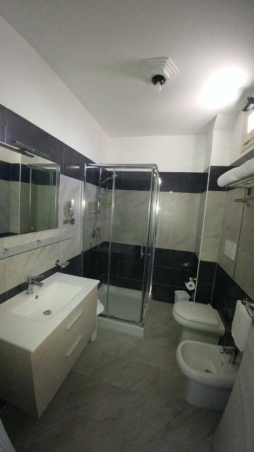 B&B Aquila Reale Portopalo Di Capo Passero Bagian luar foto