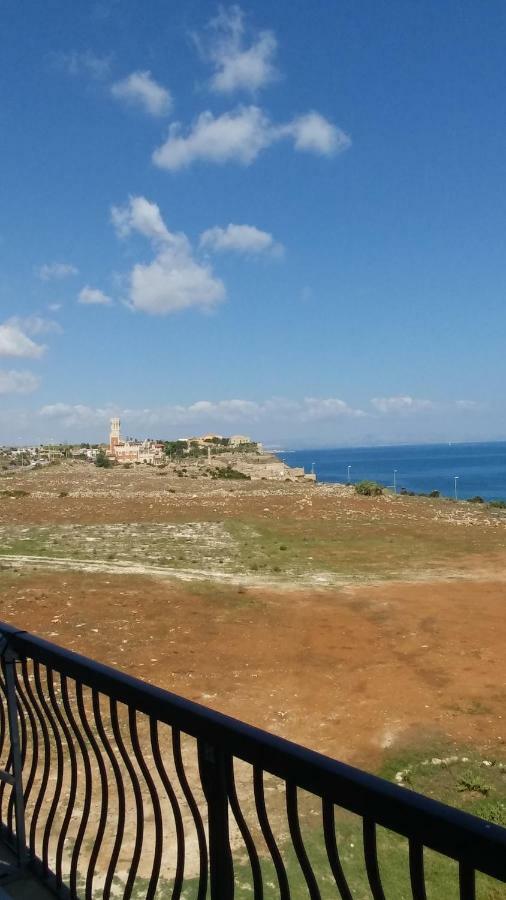 B&B Aquila Reale Portopalo Di Capo Passero Bagian luar foto